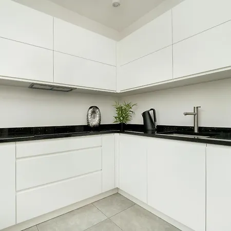 Modern Apartment With Smarttv & Wifi By Noclegi Renters Łódź Exterior foto