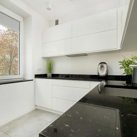 Modern Apartment With Smarttv & Wifi By Noclegi Renters Łódź Exterior foto