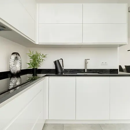 Modern Apartment With Smarttv & Wifi By Noclegi Renters Łódź Exterior foto