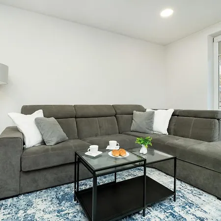 Modern Apartment With Smarttv & Wifi By Noclegi Renters Łódź Exterior foto