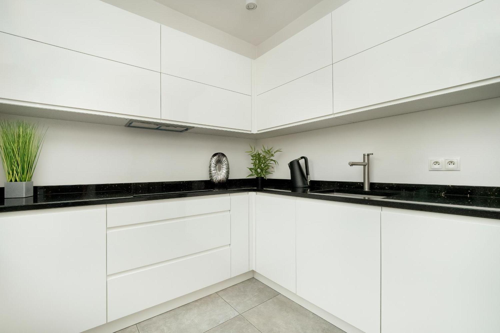 Apartment Modern With Smarttv & Wifi By Renters